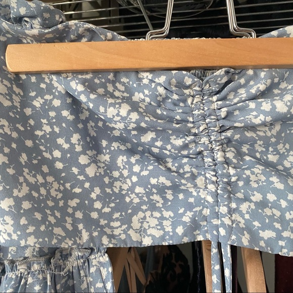 Two Piece Set - Picture 3 of 3